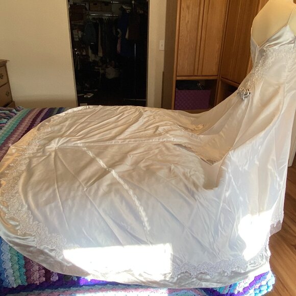 7) Wedding gown: Silver Lining - Picture 6 of 12